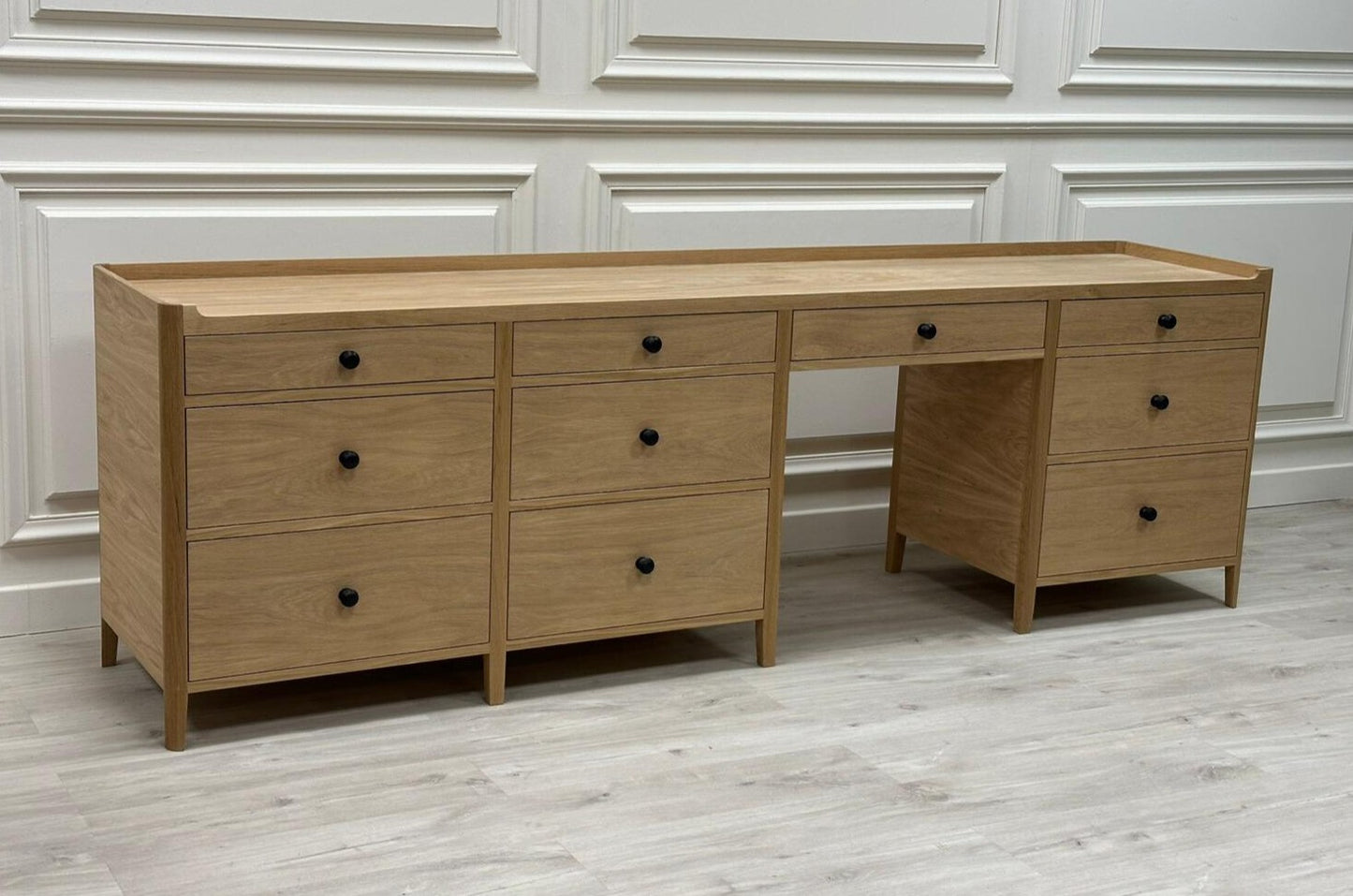 Colombo Dressing Table with Drawers