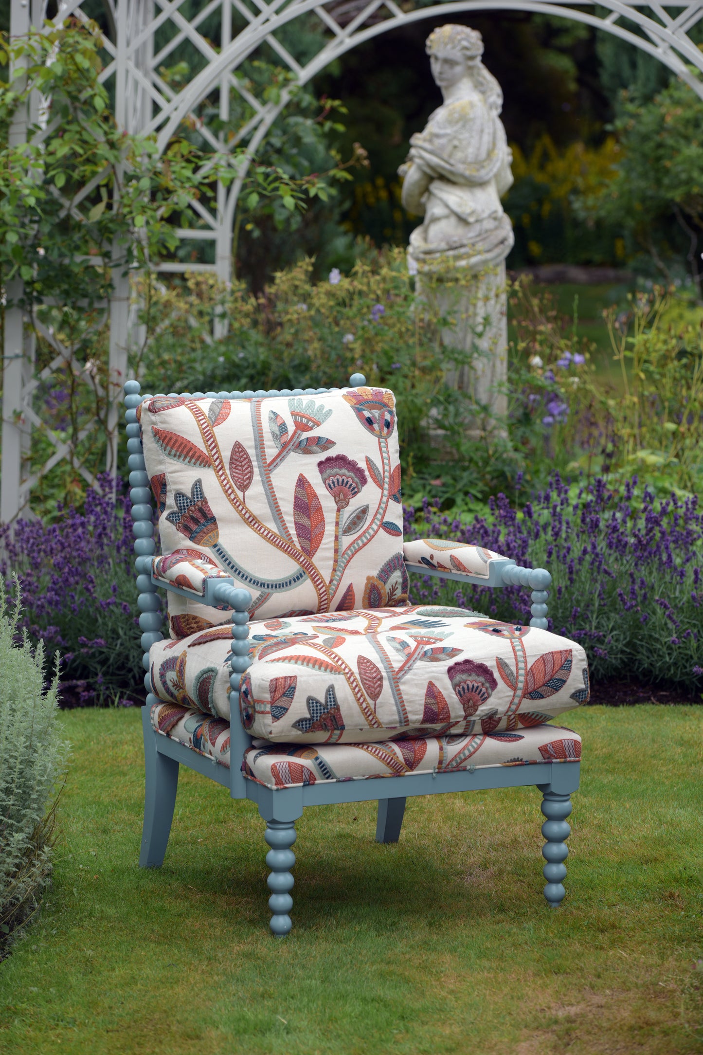 Otto Armchair