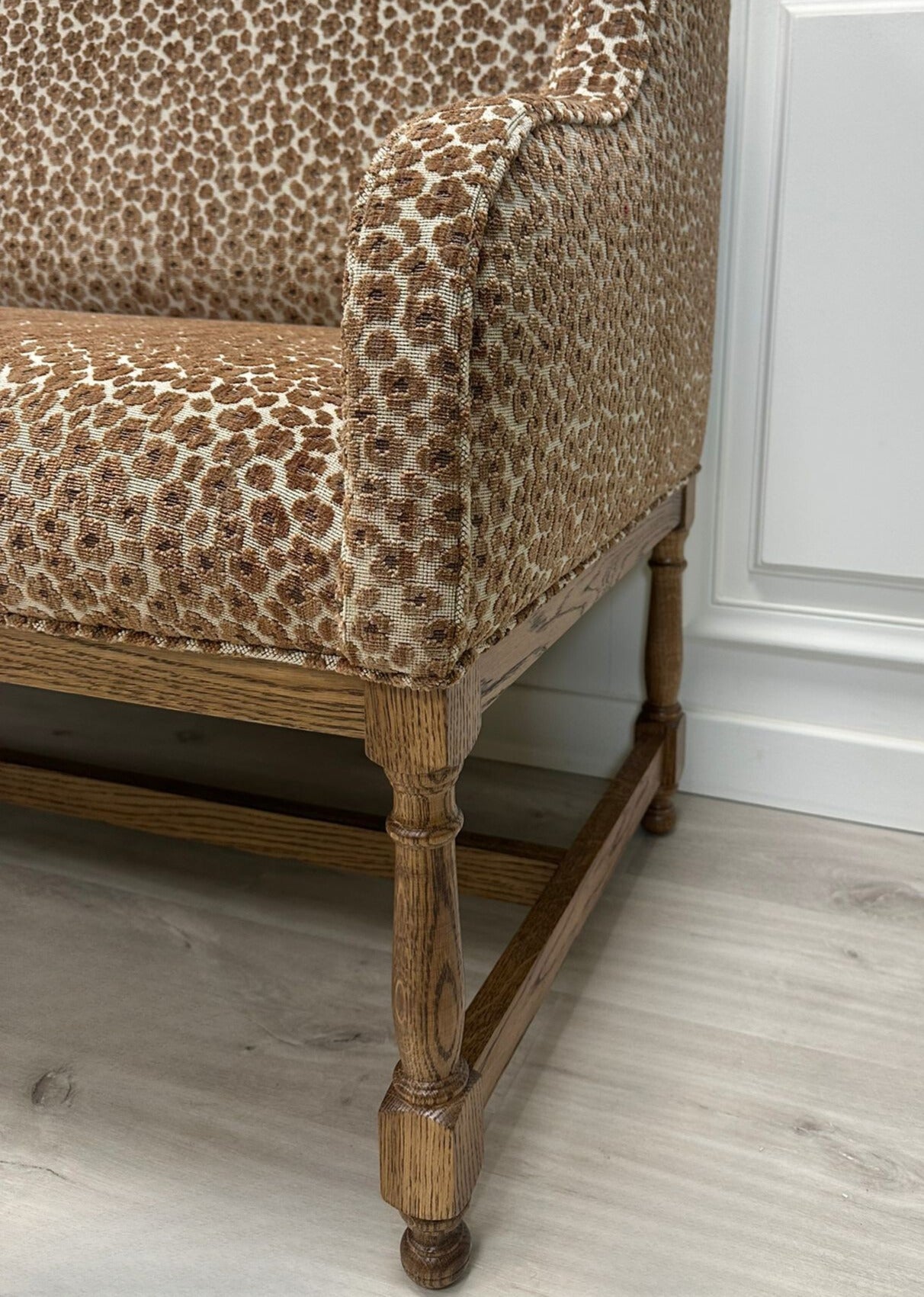 Fenton Settee