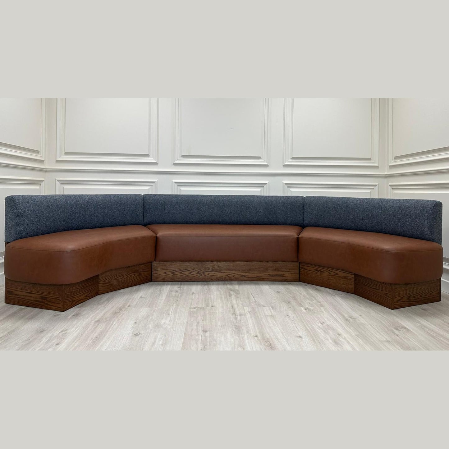 WINDOW BANQUETTE