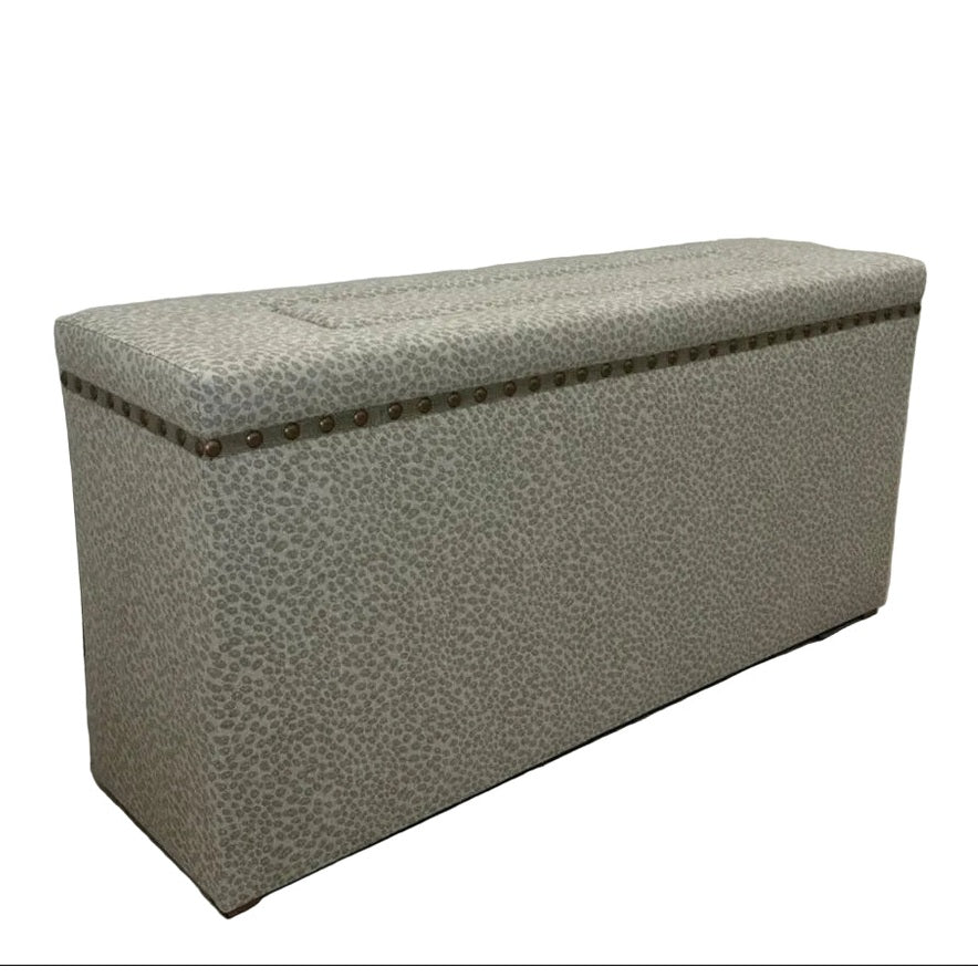 TV Ottoman
