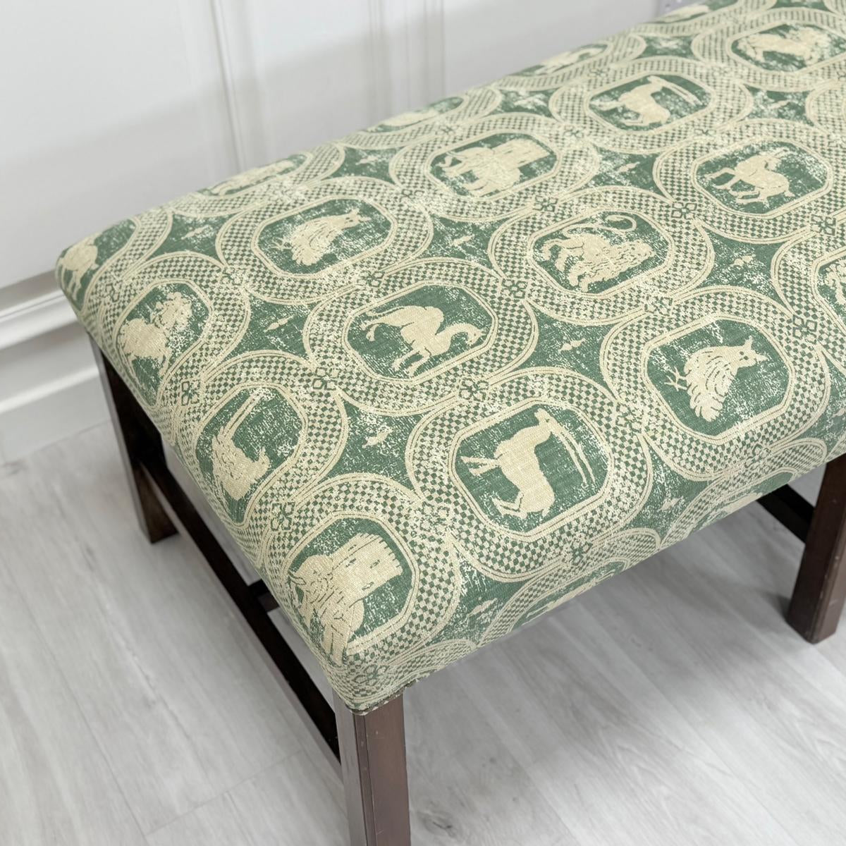 Hailes Stool / H Stretcher (H2H): £495.00